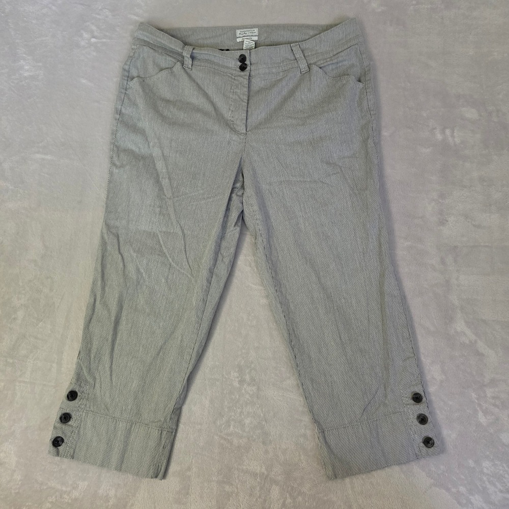 Gray White Pinstripe Capri Pants Button Cuff Cropped Nautical Coastal Preppy 18W